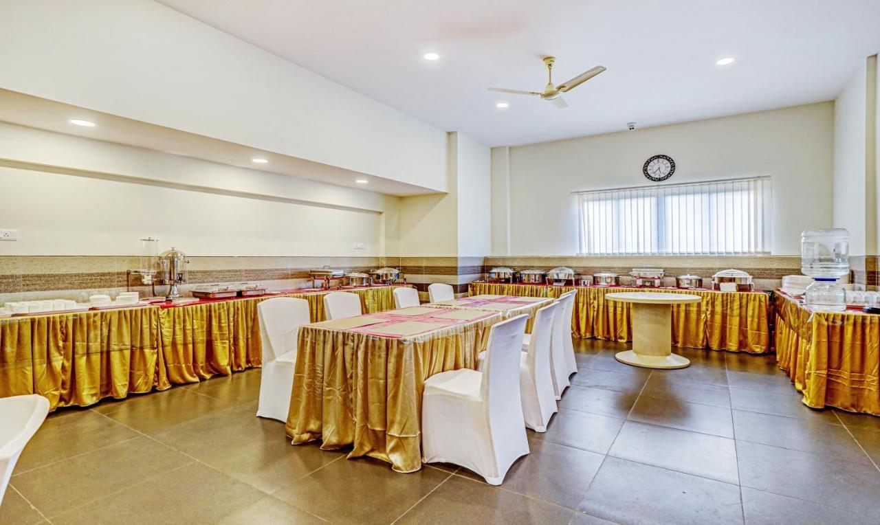 Treebo Galaxy Suites Mathikere Μπανγκαλόρ Εξωτερικό φωτογραφία